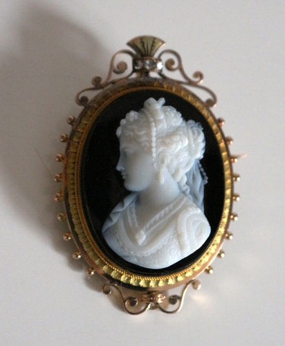 Broche Broche Camée Sur Onyx Napoléon III 58 Facettes 556