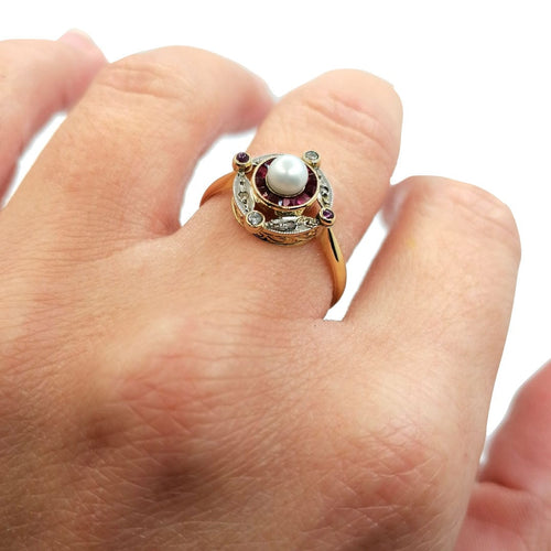 Bague 56 Bague vintage rubis diamants 58 Facettes 2554