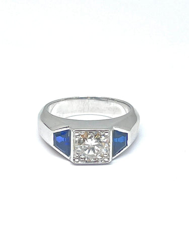 Bague Chevalière or blanc diamant 0,92 carat saphirs synthétiques 58 Facettes