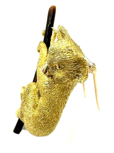 Broche PIAGET - Broche animalière Or Œil-de-tigre vers 1960 58 Facettes