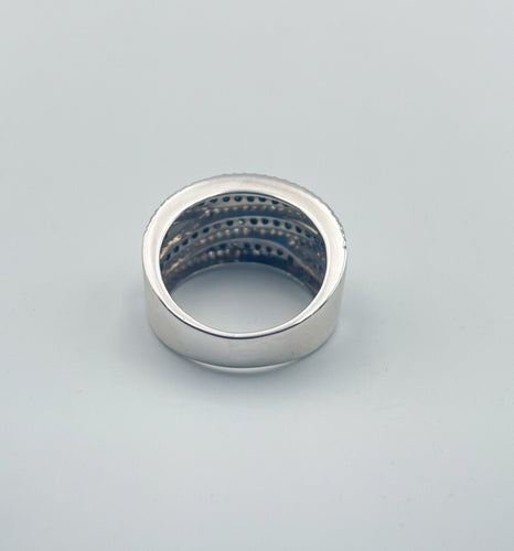 Bague Bague bandeau diamants blancs et noirs 58 Facettes