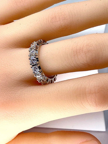 Bague 55 Alliance en or blanc 18 carats sertie de 16 diamants environ 2,80/3 carats 58 Facettes AB276