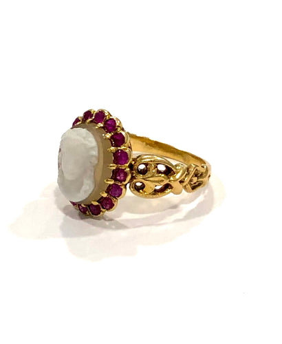 Bague Bague en Or jaune & camée 58 Facettes