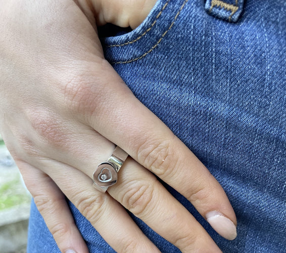 Bague Bague CHOPARD HAPPY DIAMONDS 58 Facettes