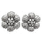Boucles d'oreilles Boucles d'oreille fleurs en or blanc serties diamants baguette et ronds. 58 Facettes 30291