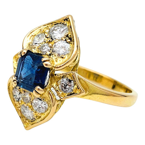 Bague 52.5 Bague Mellerio en or jaune saphir et diamants. 58 Facettes 29869