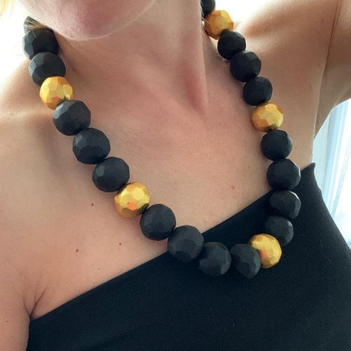 Collier Collier perles facettées en ébène et feuilles d'or 58 Facettes EBEC2