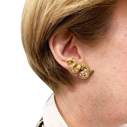 Boucles d'oreilles Boucles d'oreilles Zolotas "Poissons" en or jaune, platine et diamants. 58 Facettes 30398