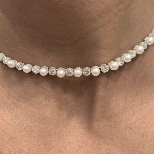 Collier Collier Van Cleef & Arpels transformable en platine, perles fines et diamants. 58 Facettes 30173