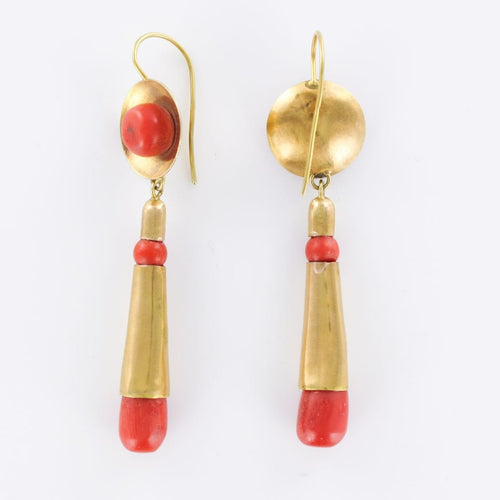 Boucles d'oreilles Boucles d'oreilles pendantes corail et or 58 Facettes 19-258