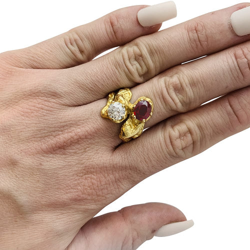 Bague 57 Bague toi et moi en or jaune, diamant et rubis. 58 Facettes 30192