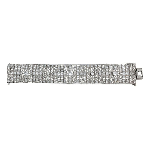 Bracelet Manchette Art Déco en platine et diamants. 58 Facettes 30206