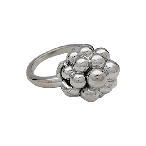 Bague 50 Bague Boucheron, "Grains de Mûre", or blanc. 58 Facettes 29954