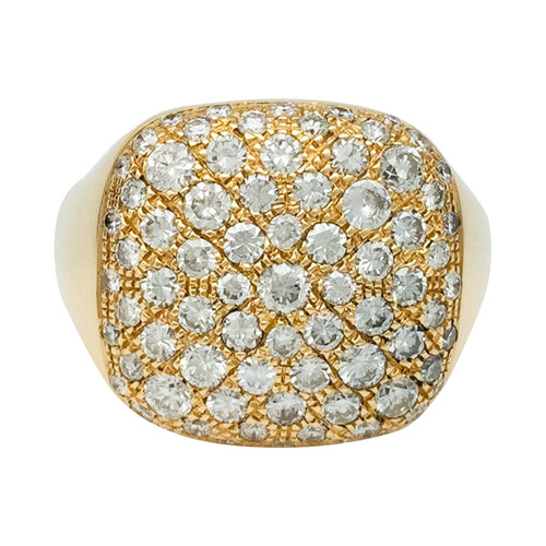 Bague 54 Bague en or jaune, pavage de diamants. 58 Facettes 28544