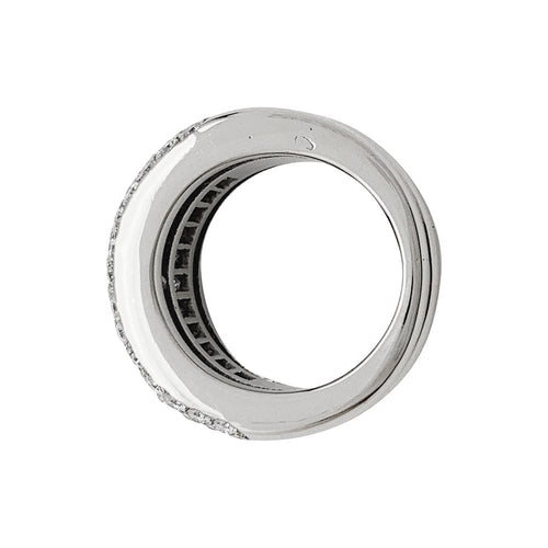 Bague 47 Bague pavage or blanc et diamants. 58 Facettes 29943
