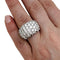 Bague 51 Bague pavée de diamants en or blanc. 58 Facettes 30457