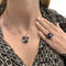 Collier Collier Cartier "Délices de Goa" en or jaune, améthystes, turquoises et diamants. 58 Facettes 30017