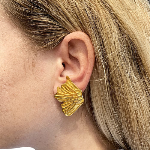 Boucles d'oreilles Boucles d'oreilles Lalaounis "Ailes" en or jaune. 58 Facettes 30512