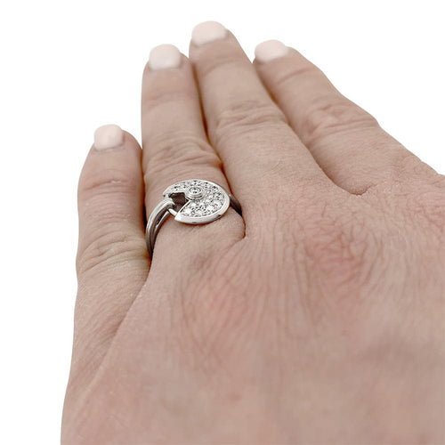 Bague 46 Bague Cartier "Amulette" or blanc et diamants 58 Facettes 30300