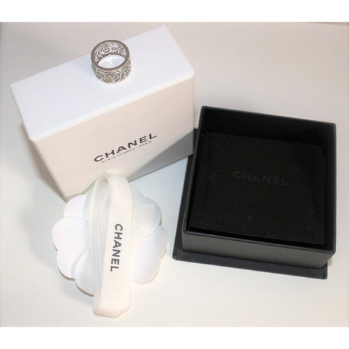 Bague 52 Alliance Chanel CAMELIA or blanc 58 Facettes 253