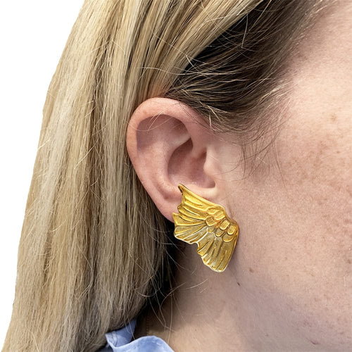 Boucles d'oreilles Boucles d'oreilles Lalaounis "Ailes" en or jaune. 58 Facettes 30512