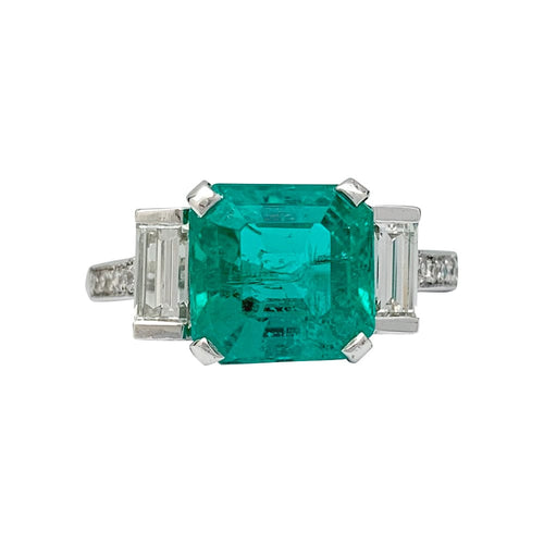 Bague 55 Bague en platine, centrée d'une émeraude de 2,81 carats et diamants. 58 Facettes 30127