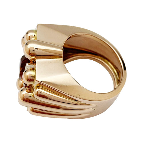 Bague 52 Bague chevalière en or jaune et citrine. 58 Facettes 30026