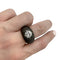 Bague 53 Bague jonc en or blanc noirci, centre diamant 2.08 carats. 58 Facettes 30302