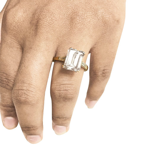 Bague 56 Solitaire diamant taille émeraude 3,82 carats, or et platine. 58 Facettes 30492