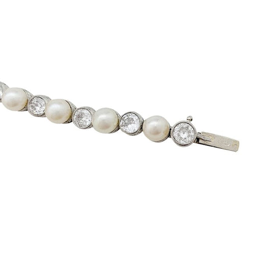 Collier Collier Van Cleef & Arpels transformable en platine, perles fines et diamants. 58 Facettes 30173