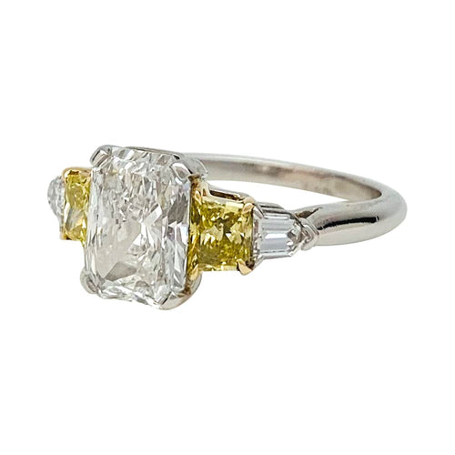 Bague 51 Bague platine et or jaune diamant rectangulaire brillanté, 2 carats. 58 Facettes 29488