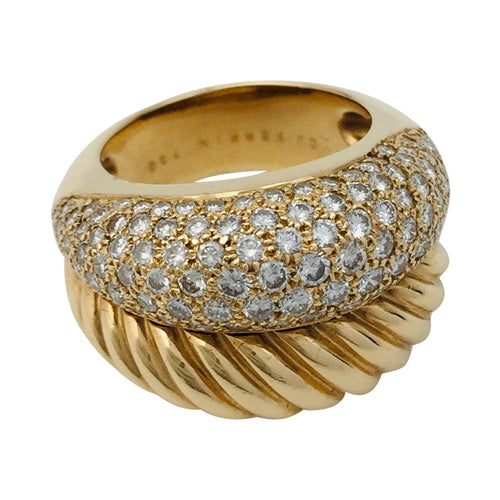 Bague 49 Bague OJ Perrin, "Verona", double jonc en or jaune et brillants. 58 Facettes 26778-1