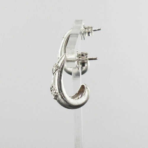 Boucles d'oreilles Boucles d'oreilles or blanc satiné diamants 58 Facettes YS66B