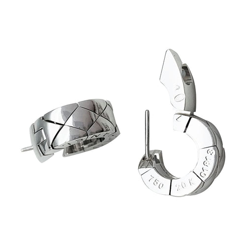 Boucles d'oreilles Boucles d'oreilles Chanel "Matelassé" en or blanc. 58 Facettes 30634