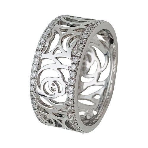 Bague 55 Bague Chanel, modèle "Camélia", en or blanc et diamants. 58 Facettes 29353-1