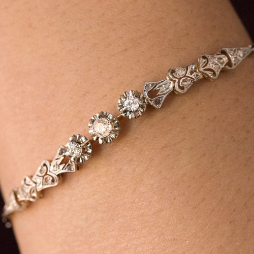 Bracelet Bracelet ancien ligne motif floral serti de diamants 58 Facettes 19-053
