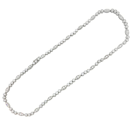 Collier Collier Cartier "Dentelle" en platine, or blanc et diamants. 58 Facettes 29275