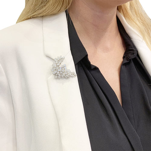 Broche Broche Chaumet diamants, platine et or blanc. 58 Facettes 30612