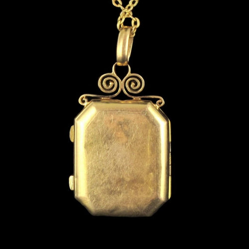Pendentif Médaillon en or rectangulaire 58 Facettes 07-065-7282863