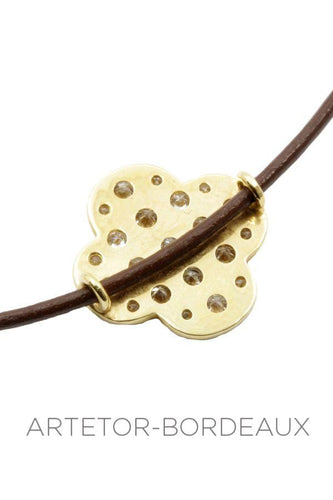 Bracelet Bracelet cuir trèfle diamanté 58 Facettes 8281
