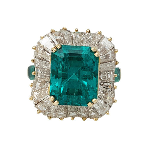 Bague 50 Bague en or jaune jupe émeraude 4,12 carats, diamants. 58 Facettes 30506