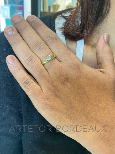 Bague Bague jonc anglais ancienne Or jaune Diamants 58 Facettes