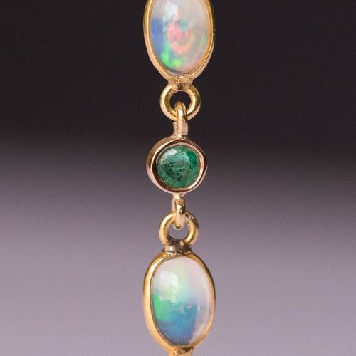 Boucles d'oreilles Boucles d'oreilles émeraudes et opales 58 Facettes 19-353