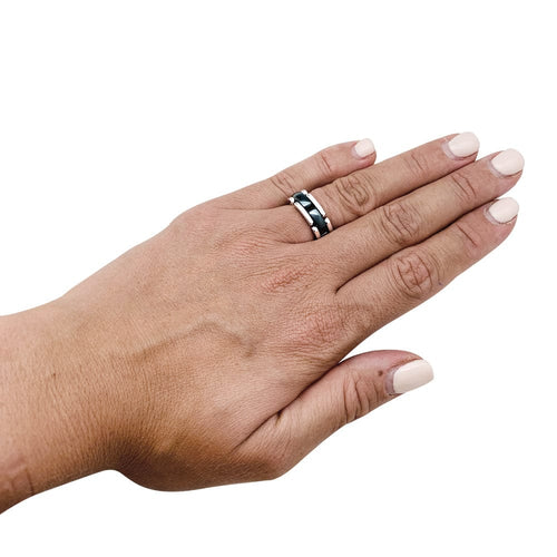 Bague 51 Bague Chanel, modèle "Ultra", or blanc et céramique. 58 Facettes 29974