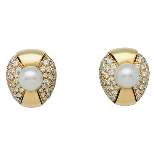 Boucles d'oreilles Boucles d'oreilles Cartier, en or jaune, perles et diamants. 58 Facettes 26509