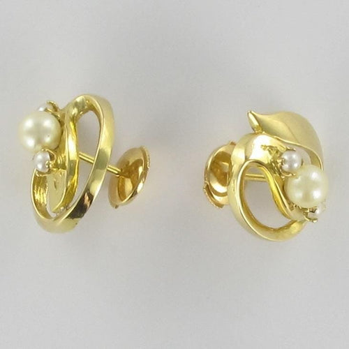 Boucles d'oreilles Boucles d'oreilles en or jaune et perles de culture 58 Facettes 15-240