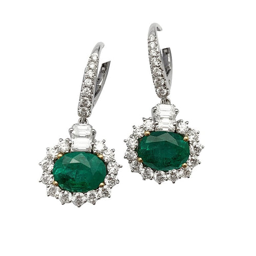 Boucles d'oreilles Boucles d'oreilles en blanc, émeraudes et diamants 58 Facettes 30397