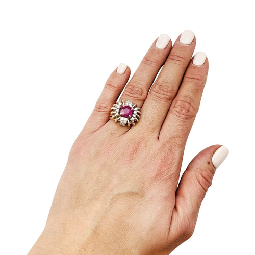 Bague 53.5 Bague 1950 en or rose, platine, diamants et rubis. 58 Facettes 30117