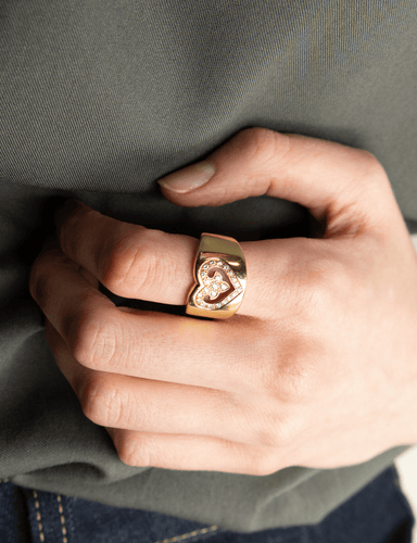 Bague 52 O.J. Perrin - Bague Motif Cœur en or jaune et diamants 58 Facettes