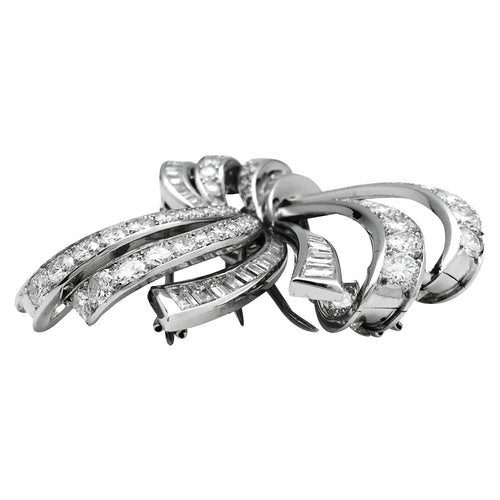 Clip Double clip Boucheron, "Noeud" en platine, or blanc et diamants. 58 Facettes 27909